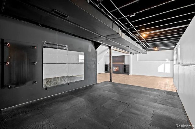 6192 Summerbrooke Circle, Fowlerville, MI 48836