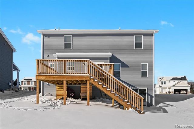 6192 Summerbrooke Circle, Fowlerville, MI 48836