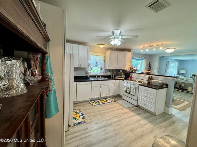 13011 Michael Street, Biloxi, MS 39532