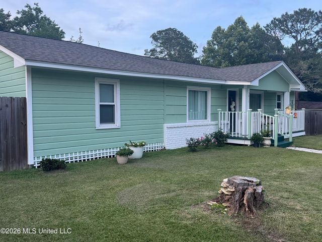13011 Michael Street, Biloxi, MS 39532