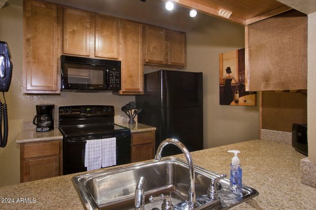 3500 N HAYDEN Road 811, Scottsdale, AZ 85251