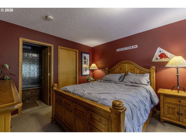 4325 S SILETZ St, Siletz, OR 97380