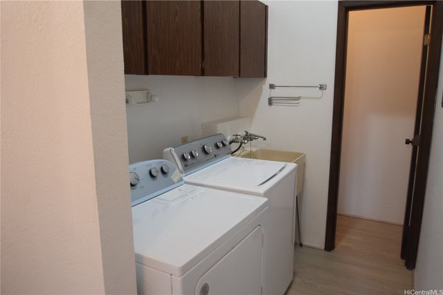 98-1946 Hapaki Street, Aiea, HI 96701