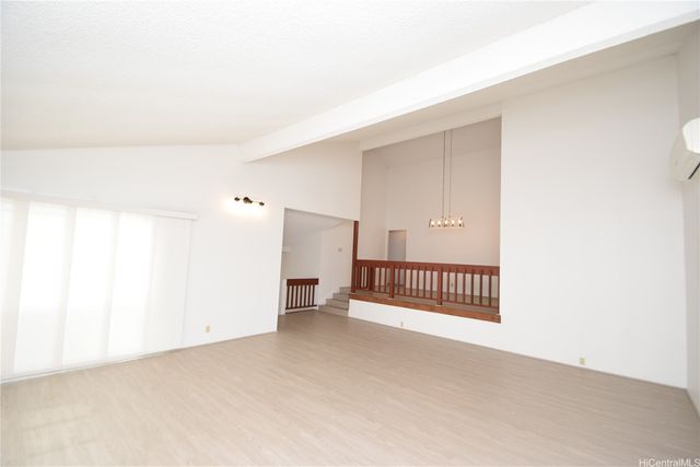 98-1946 Hapaki Street, Aiea, HI 96701