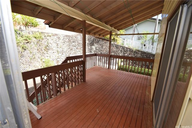 98-1946 Hapaki Street, Aiea, HI 96701