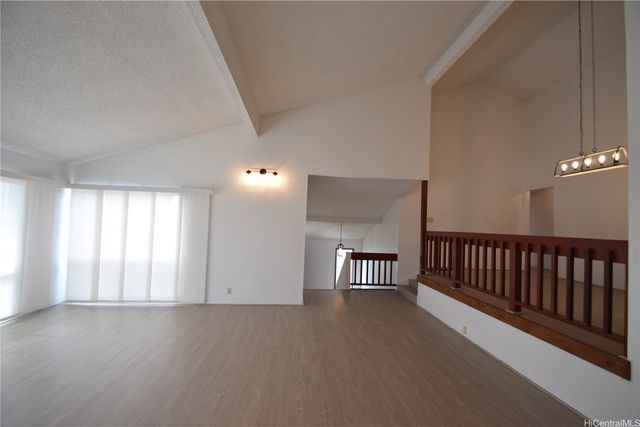 98-1946 Hapaki Street, Aiea, HI 96701