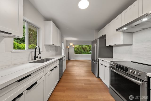 14728 32nd Avenue NE, Shoreline, WA 98155