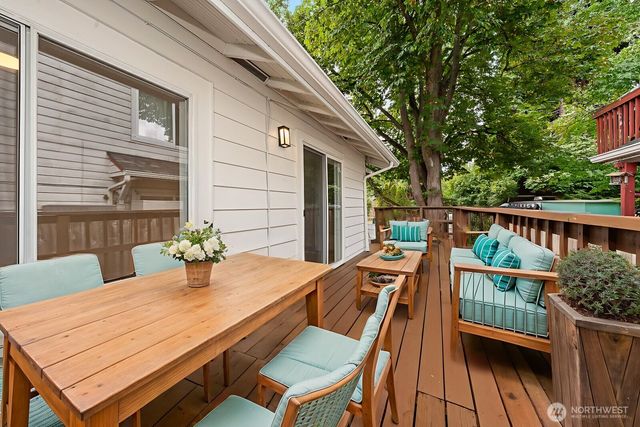 14728 32nd Avenue NE, Shoreline, WA 98155