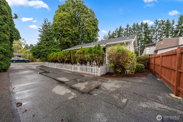 14728 32nd Avenue NE, Shoreline, WA 98155