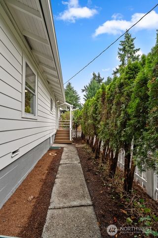 14728 32nd Avenue NE, Shoreline, WA 98155