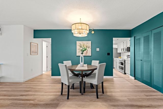 51 Melrose St 2D, Melrose, MA 02176
