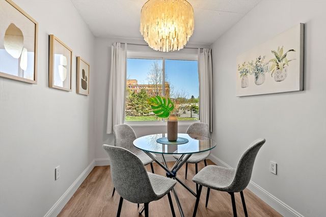 51 Melrose St 2D, Melrose, MA 02176