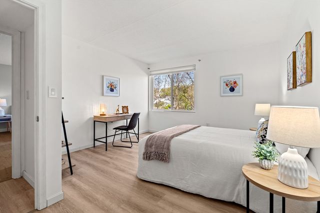 51 Melrose St 2D, Melrose, MA 02176