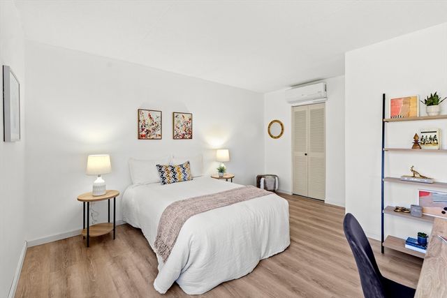 51 Melrose St 2D, Melrose, MA 02176