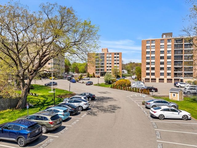 51 Melrose St 2D, Melrose, MA 02176