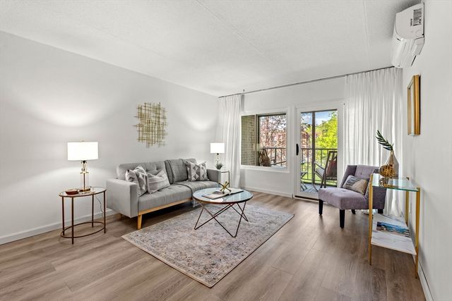 51 Melrose St 2D, Melrose, MA 02176
