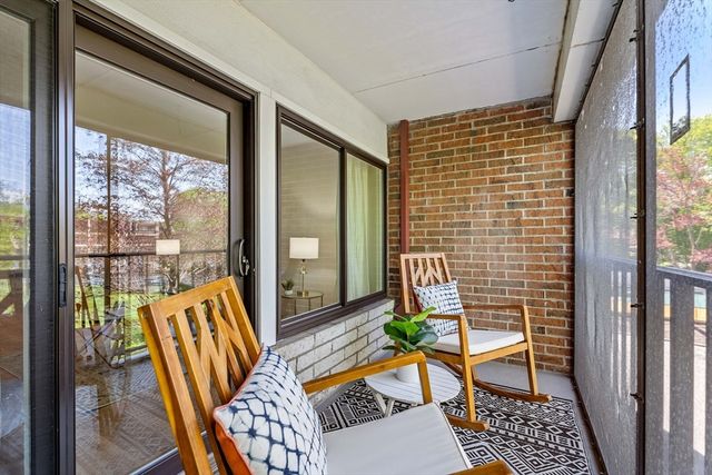 51 Melrose St 2D, Melrose, MA 02176