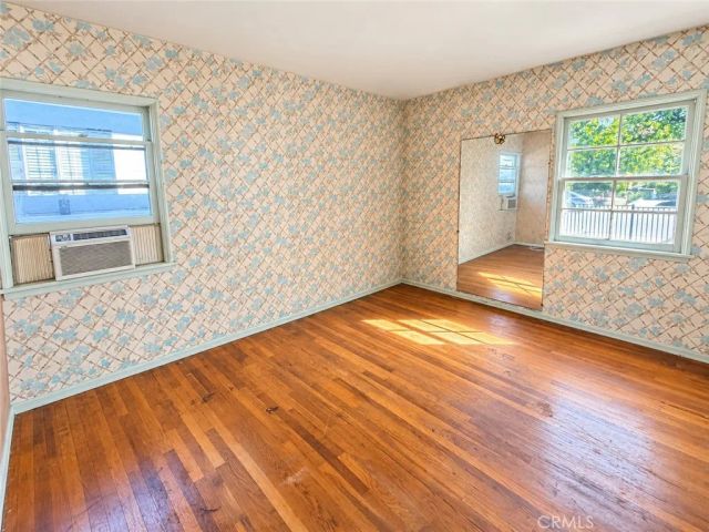 7509 Kraft, North Hollywood, CA 91605