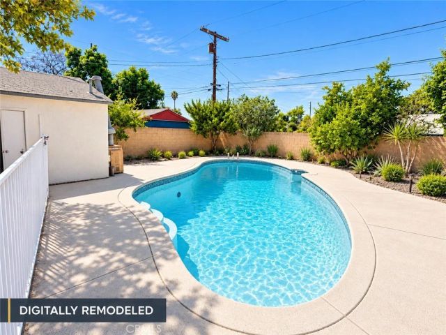 7509 Kraft, North Hollywood, CA 91605