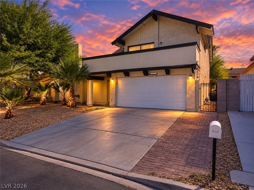 4760 Woodridge Road, Las Vegas, NV 89121 — exterior