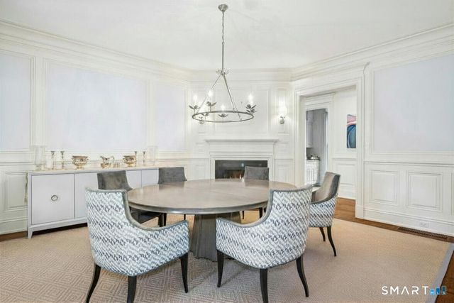 584 West Road, New Canaan, CT 06840