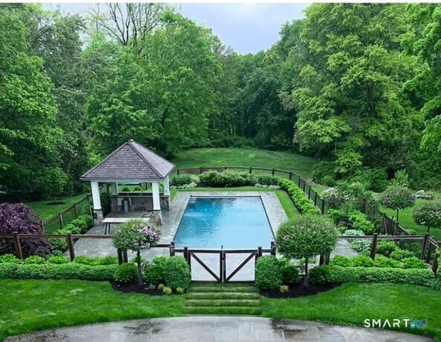 584 West Road, New Canaan, CT 06840