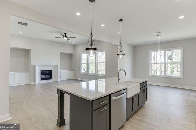 450 Thunder Road, Buford, GA 30518