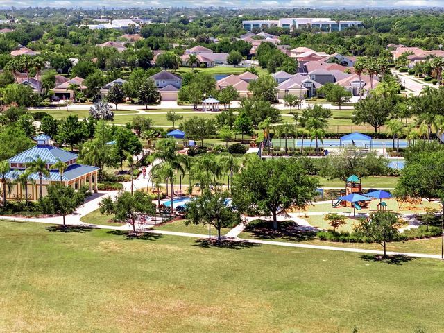 4731 BALBOA PARK LOOP W, Bradenton, FL 34211