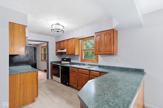 3464 S 725 W, Tipton, IN 46072