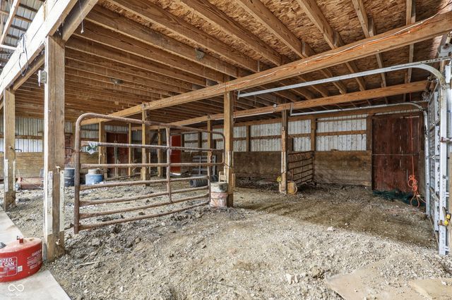 3464 S 725 W, Tipton, IN 46072