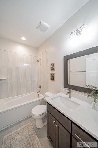 4442 Craven Lane, Idaho Falls, ID 83402
