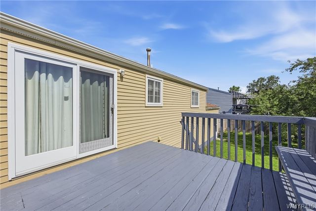 49 Thornwood Drive, Cheektowaga, NY 14227