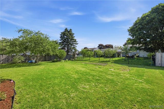 49 Thornwood Drive, Cheektowaga, NY 14227