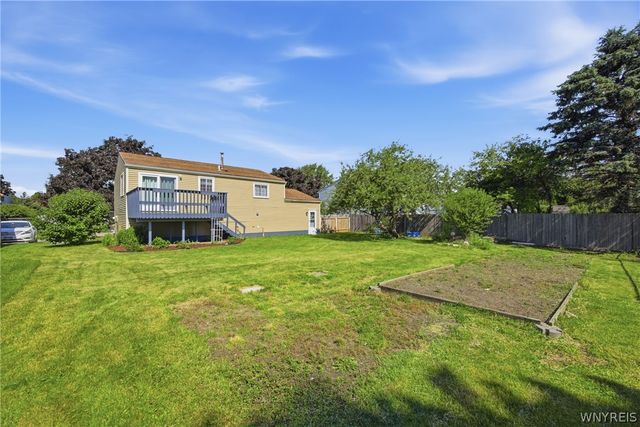 49 Thornwood Drive, Cheektowaga, NY 14227