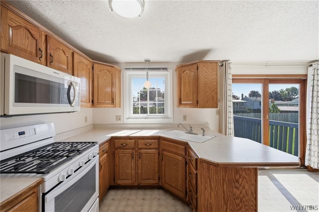 49 Thornwood Drive, Cheektowaga, NY 14227