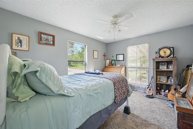 1113 Rs County Road 1525, Point, TX 75472