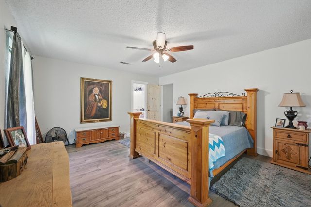 1113 Rs County Road 1525, Point, TX 75472