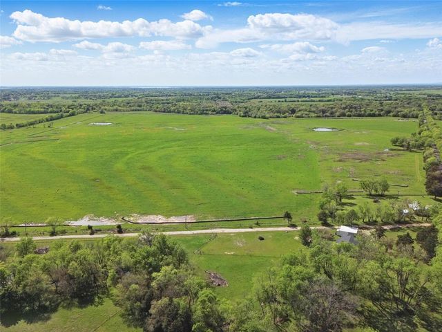 1113 Rs County Road 1525, Point, TX 75472