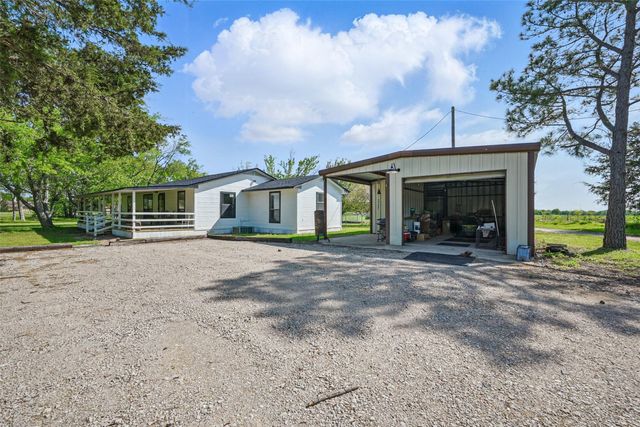 1113 Rs County Road 1525, Point, TX 75472