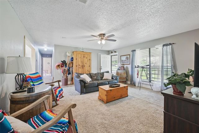 1113 Rs County Road 1525, Point, TX 75472
