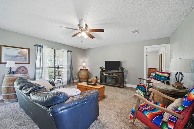 1113 Rs County Road 1525, Point, TX 75472