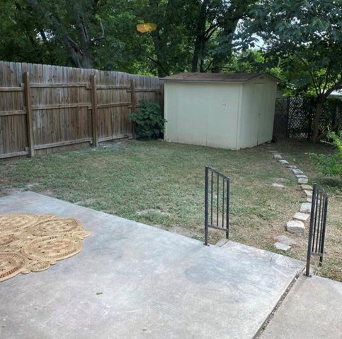 6109 Glen Meadow DR, Austin, TX 78745