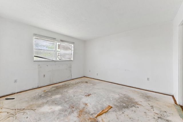 3091 E Sunrise Lakes Drive 302, Sunrise, FL 33322