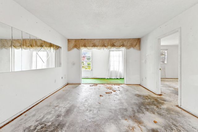 3091 E Sunrise Lakes Drive 302, Sunrise, FL 33322