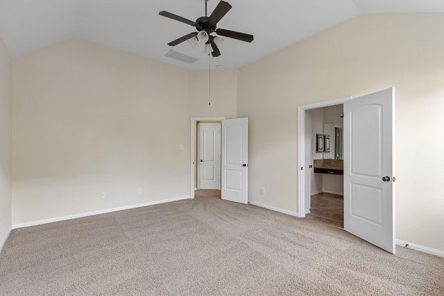 7 Cheswood Manor Court, The Woodlands, TX 77382