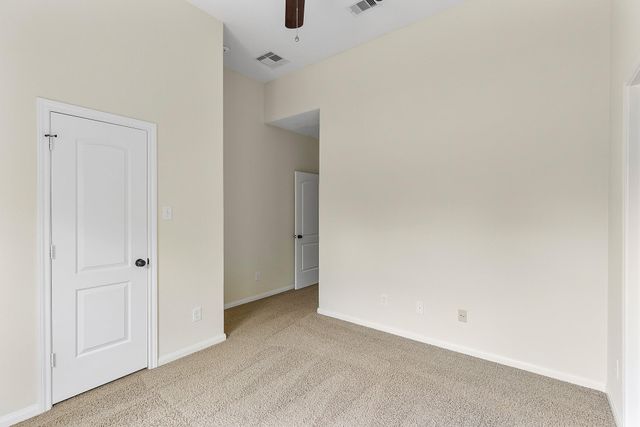 7 Cheswood Manor Court, The Woodlands, TX 77382