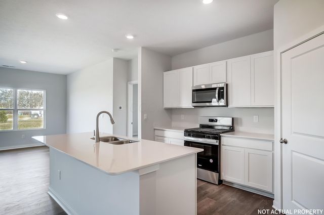 406 Emily Drive, Plain City, OH 43064