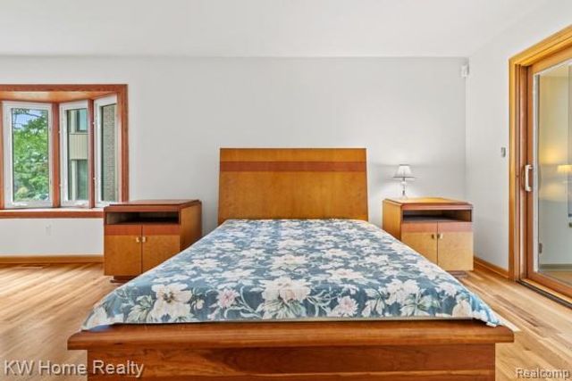 4568 Rolling Ridge Road, West Bloomfield Twp, MI 48323