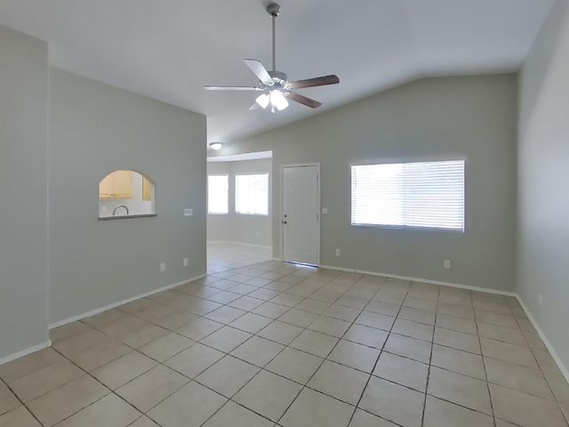 10221 N 87th Lane, Peoria, AZ 85345