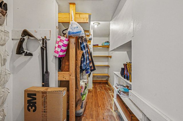 210 Village Green Rd, Gallatin, TN 37066